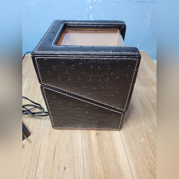 Watch winder and display box, nice condition , single watch - Picture 5 of 7